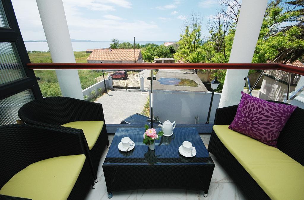 Apartments Victoria Privlaka Privlaka  Zimmer foto